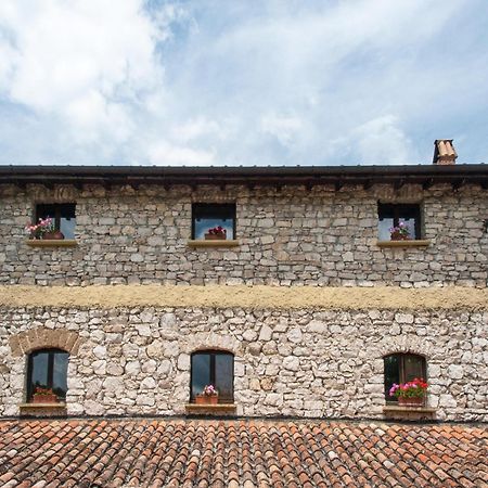 Villa De Luccheri Frasso Telesino Eksteriør billede