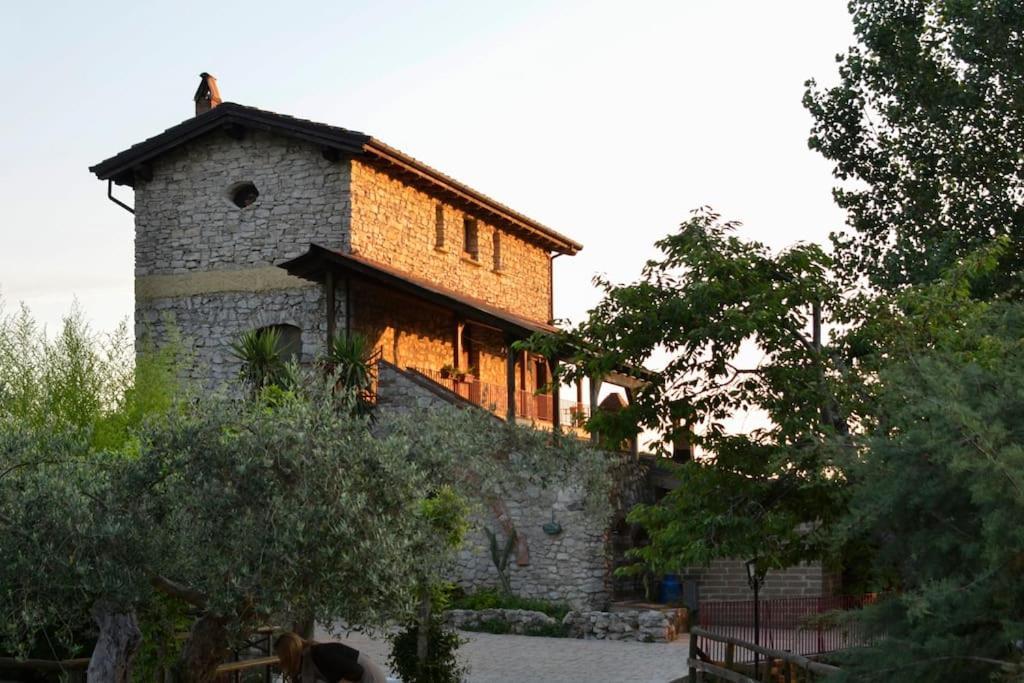 Villa De Luccheri Frasso Telesino Eksteriør billede
