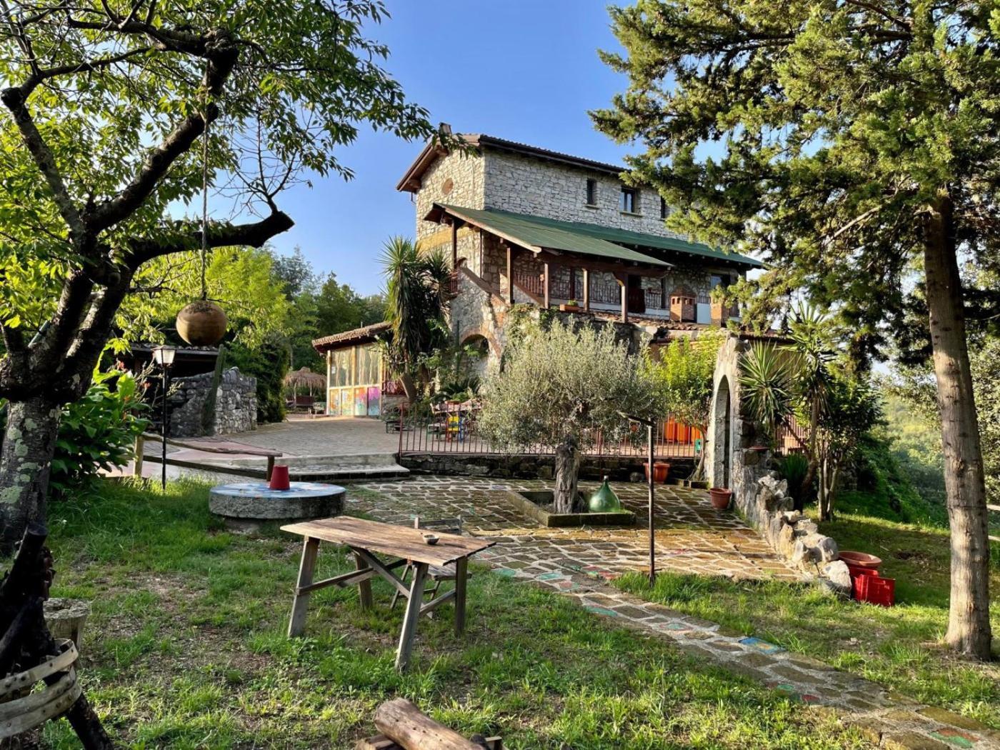 Villa De Luccheri Frasso Telesino Eksteriør billede